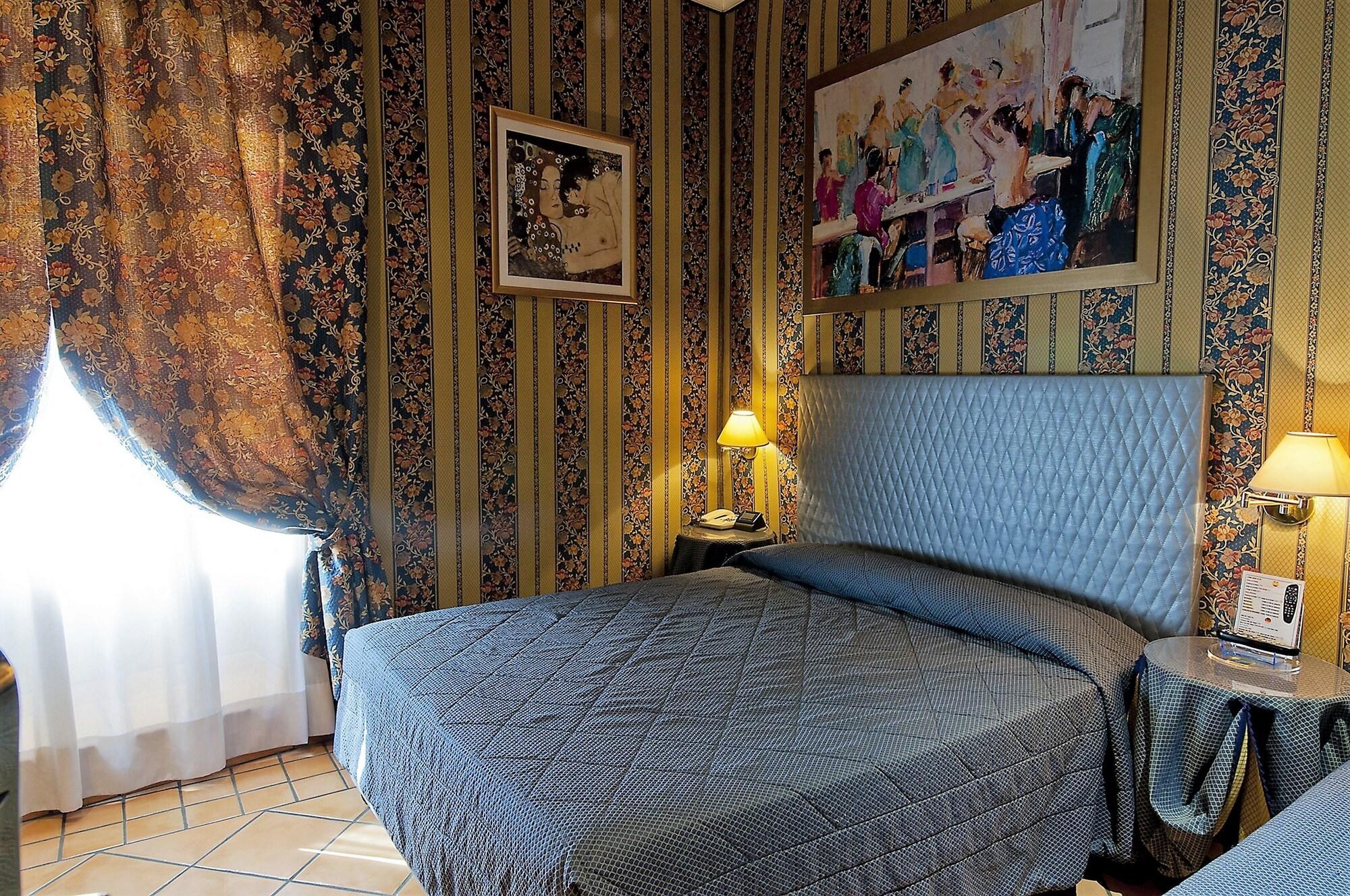Hotel Lirico Ρώμη Εξωτερικό φωτογραφία