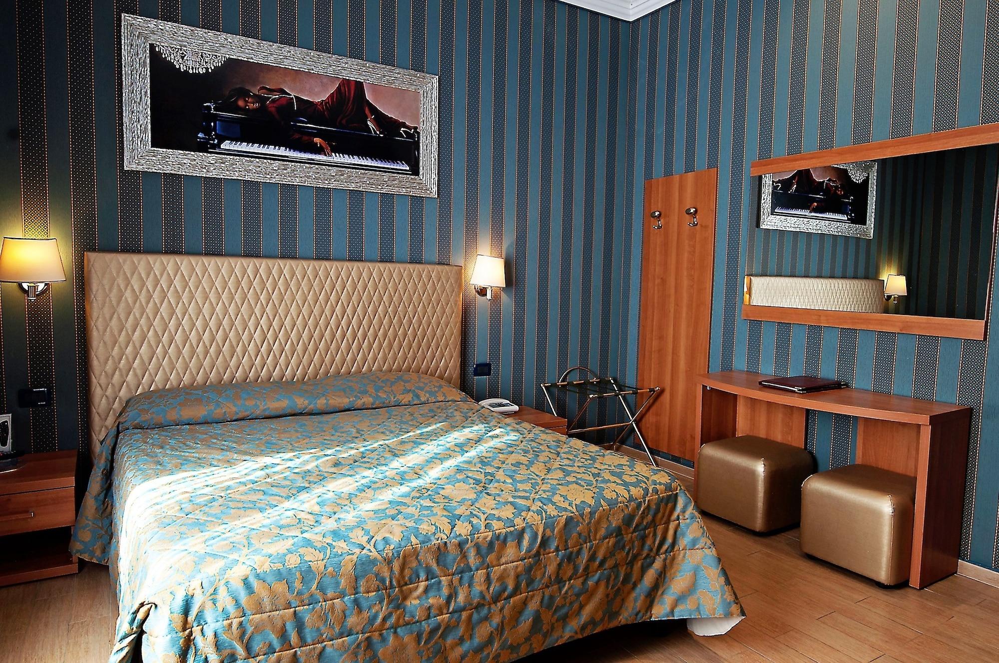 Hotel Lirico Ρώμη Εξωτερικό φωτογραφία