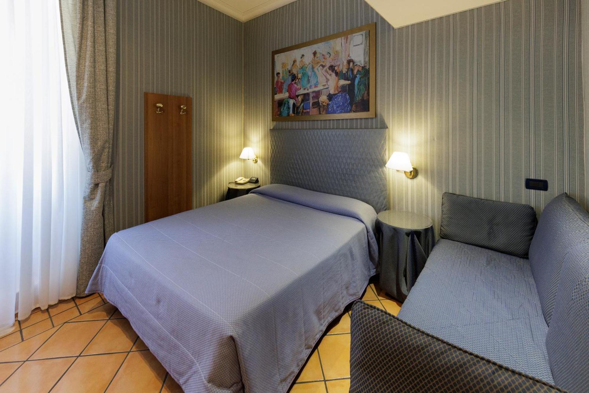 Hotel Lirico Ρώμη Εξωτερικό φωτογραφία
