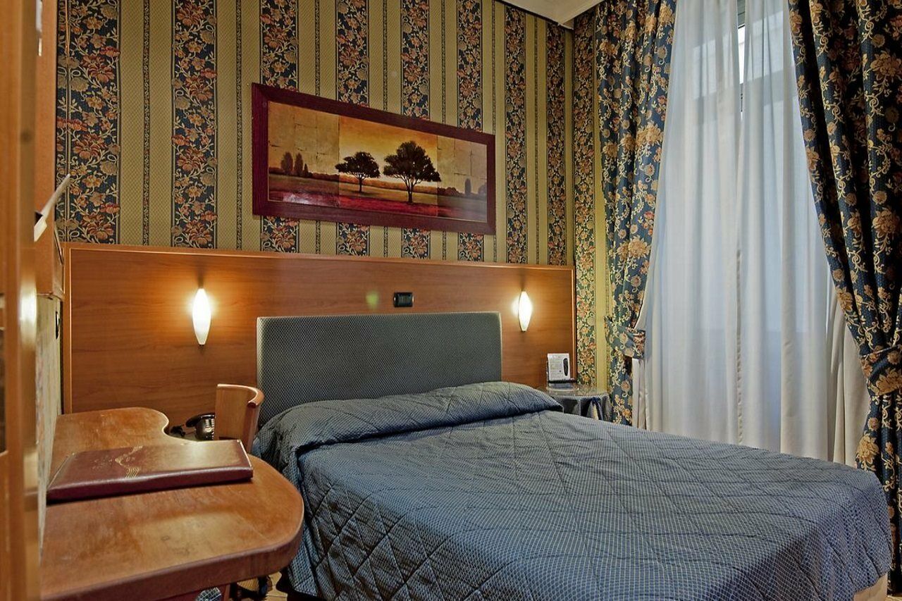 Hotel Lirico Ρώμη Εξωτερικό φωτογραφία